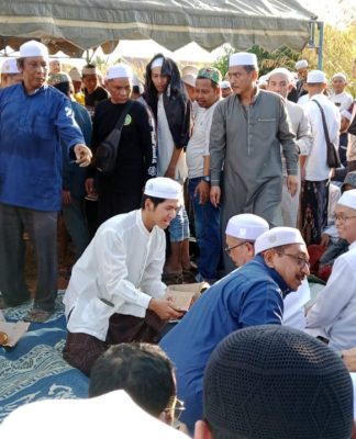 Abah Guru Banjar Indah Dimakamkan di Desa Tungkaran Kabupaten Banjar