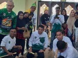 Lomba Permainan Tradisional Balogo Meriahkan Pesta Pantai