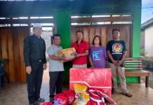 Pemkab Tanah Bumbu Salurkan Bansos Bagi Korban Kebakaran Sari Mulya