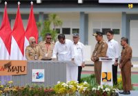 Presiden Jokowi Resmikan Inpres Jalan Daerah di Provinsi Sulawesi Barat