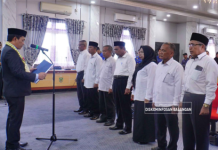 Bupati Abdul Hadi Lantik 8 Anggota Dewan Pendidikan Balangan