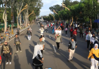 Pemkab Tala Uji Coba CFD di Jalan H Boejasin, Ratusan Warga Tumpah Ruah