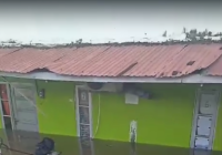 BREAKING NEWS: Rumah Ambles di Komplek Ar Rahman Pelambuan, Diduga Ada Korban