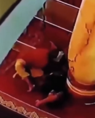 Keterlaluan! Dua Pria Mesum Sesama Jenis di Dalam Masjid, Diduga Lakukan Oral Seks