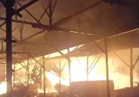 Dua Pabrik Kayu di Alalak Selatan Terbakar