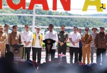 Presiden Joko Widodo Resmikan Bendungan dan Penataan Kawasan Pariwisata Strategis di Wakatobi