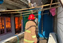 Kebakaran di Danau Salak Hanguskan Lima Rumah Warga, Kerugiannya Sampai Segini