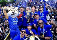 Ruas Jalan di Bandung Jadi Lautan Biru Saat Konvoi Persib Juara Liga 1