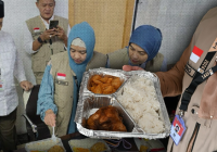 Waduh! Panwas Haji DPR RI Temukan Nasi Basi Disajikan ke Jemaah
