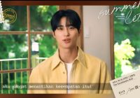 Momen Byeon Woo Seok Tertawa Lepas di Bandara Taipei Saat Melihat Penggemar Menggendong Standee Besar Bergambar Dirinya