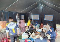 Bantu Korban Banjir di Desa Sungai Danau, Pemprov Kalsel Dirikan Dapur Umum