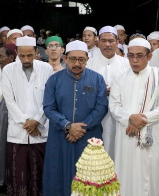 Wabup dan Ribuan Jemaah Hadiri Haul ke 13 Abah Anang Djazouly, Keluarga Kenang Sosok Almarhum