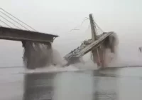 Dalam Dua Pekan 10 Jembatan Mendadak Runtuh di India, Diduga Gara-gara Ini