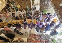 Jemaah Haji Indonesia Pulang Dilepas dengan Tari Tradisional Arab Saudi 'Ardah'