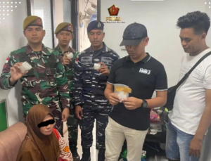 Emak-emak selundupkan sabu dari Tawau ke Nunukan. (wartabanjar.com - Ist. Puspen TNI)