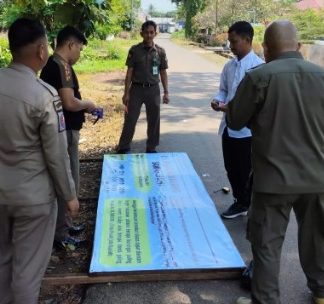 AWAS! Dilarang Buang Sampah di Jalan Basuki Rahmat Pelaihari, Ini Aturannya