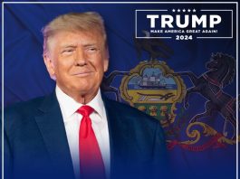 Usai Ditembak, Donald Trump Cari Sepatu yang Lepas dan Kepalkan Tangan ke Massa Kampanye