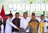 Presiden Jokowi Resmikan Bendungan Pamukkulu untuk Produktivitas Pertanian
