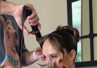 Warganet Dibikin Gemas oleh Aksi Cinta Laura Gendong dan Elus Kucing Kesayangannya