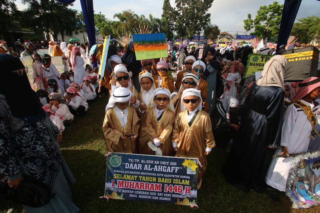 Diikuti 4.000 Peserta dan 150 Kafilah, Ketua TP PKK Banjar Berikan Pesan ini ke Peserta Pawai Tahun Baru Islam