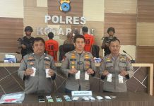 Kerap Bikin Mabuk Para Nelayan, Sat Pol Airud Polres Kotabaru Amankan 3 Tersangka Bersama Ribuan Zenith