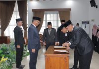Berikut Pesan Pj Bupati Barito Kuala Kepada Dua Pejabat yang Baru dilantik