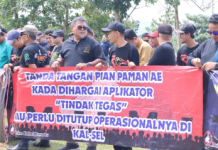 Ratusan Personel Polres Banjarbaru Amankan Unjuk Rasa Driver Online Kalsel Bersatu