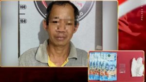 Tersangka SIP dan barang bukti sabu serta uang hasil penjualan diamankan polisi. (wartabanjar.com - Ist. Humas Polres Tabalong)