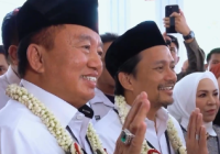 Haji Muhidin-Hasnur Mendaftar ke KPU Kalsel di Hari Terakhir