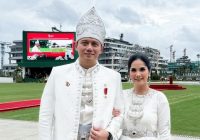 Bangganya Menteri AHY dan Istri Pakai Baju Adat Banjar 'Baamar Galung Pancar Matahari' di HUT ke 79 RI di IKN