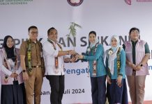 Kolaborasi PIKK dan Srikandi PLN Tanam 150 Bibit Pohon di Balikpapan