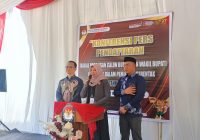 Pasangan H Abdul Hadi-H Ahmad Fauzi Resmi Mendaftar ke KPU Balangan