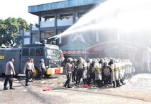 Siap Hadapi Pilkada 2024 Tanah Laut, Polres Tala Gelar Latihan Pengendalian Massa