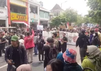 Mahasiswa di Yogya Turun ke Jalan, Akan Terus Demo Sampai Aspirasi Didengar