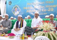 Habib dari Pasuruan Sampaikan Pesan Pentingnya Mencintai Orang Saleh di Haul ke 29 Habib Ali bin Hasan Al Habsyi di Martapura