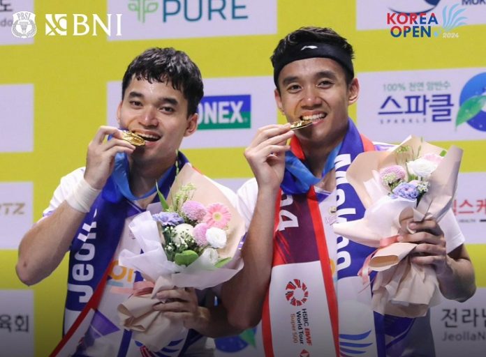 Leo dan Bagas merebut juara pertama Korea Open 2024 setelah mengalahkan ganda tuan rumah. (wartabanjar.com - Ist. Badminton Indonesia)