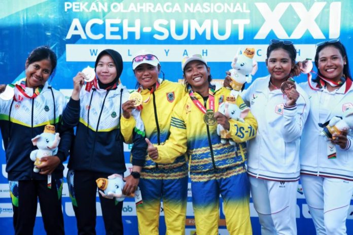 Atlet dayung Kalsel meraih medali emas dan perunggu di PON XXI Aceh-Sumut. (wartabanjar.com - Ist. MC Kalsel)