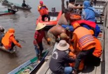 Jukung Pasutri Pedagang Sayur Terbalik di DAS Kapuas, Suami Meninggal Tenggelam