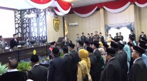 Pengucapan sumpah dan janji anggota DPRD Kota Banjarmasin periode 2024-2029, Senin 9 September 2024. (wartabanjar.com - Istimewa)