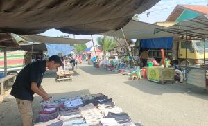 Pasar Mayanau di Kecamatan Tebing Tinggi, Kabupaten Balangan, semakin sepi pembeli. (wartabanjar.com - Alfianoor Rahman)