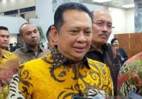 MPR RI Bakal Undang Keluarga Soeharto dan Gus Dur