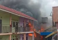 BREAKING NEWS Kebakaran di Tanjung Rema Martapura