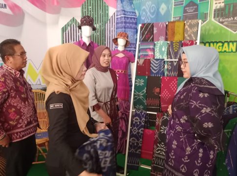 Pemkab Tanbu Kenalkan Produk UMKM Lokal di Expo Kalsel 2024 di Banjarbaru