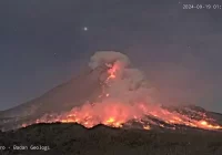 Gunung Merapi Muntahkan 24 Kali Guguran Lava Sejauh 1.500 Meter