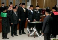 Empat Pimpinan DPRD Banjar Ucapkan Sumpah dan Janji