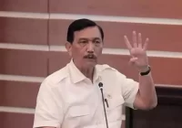 Luhut Sebut Kereta Cepat Whoosh 'Barang Busuk'