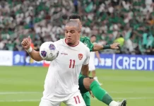 Maarten Paes Berkali-kali Halau Peluang Australia, Timnas Indonesia Imbang di Babak I