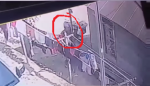 Pelaku pencurian celana dalam wanita di HST. (Instagram)