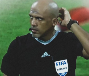 Abu Bakar Al Kaf (@pegnamatsepakbola)