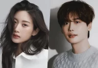 Lee Jong Suk dan Moon Ga Young Dikabarkan Bakal Bintangi Drakor Tentang Dunia Pengacara
